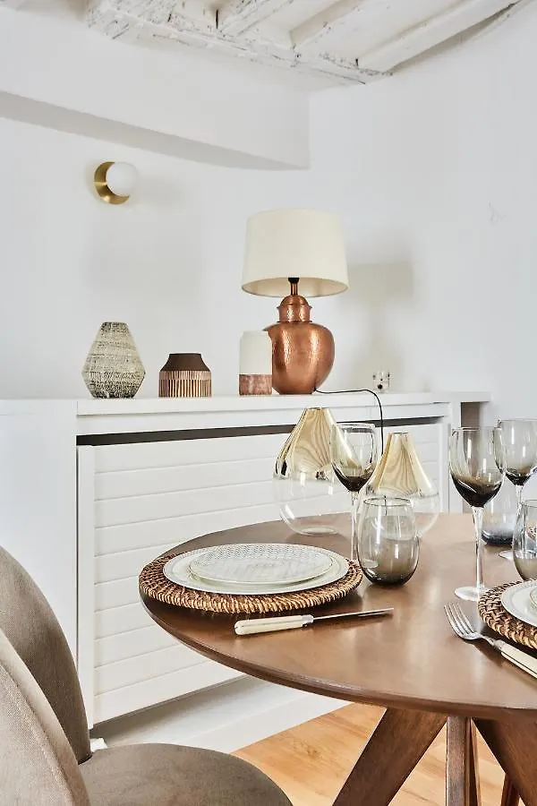 Apartment Saint Germain Des Pres By Studio Prestige Paris